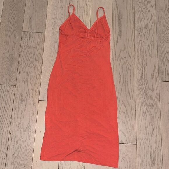 Like A Love Song Ruched Dress - Coral- NWOT - Picture 5 of 6